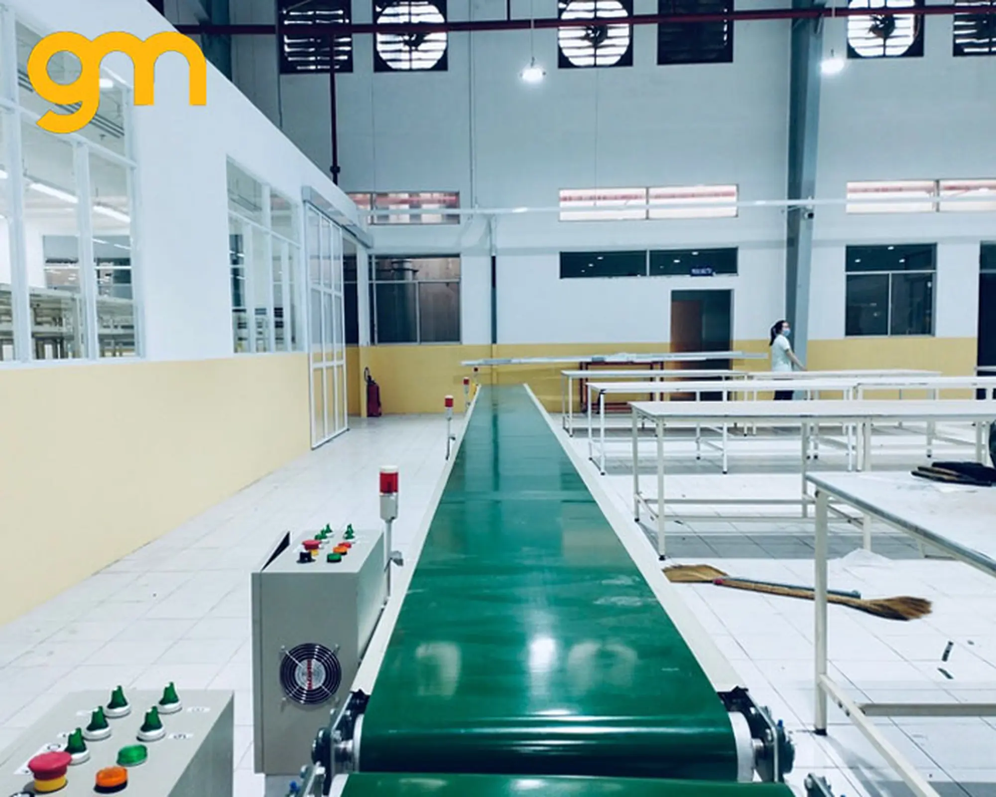 Dây chuyền băng tải PVC