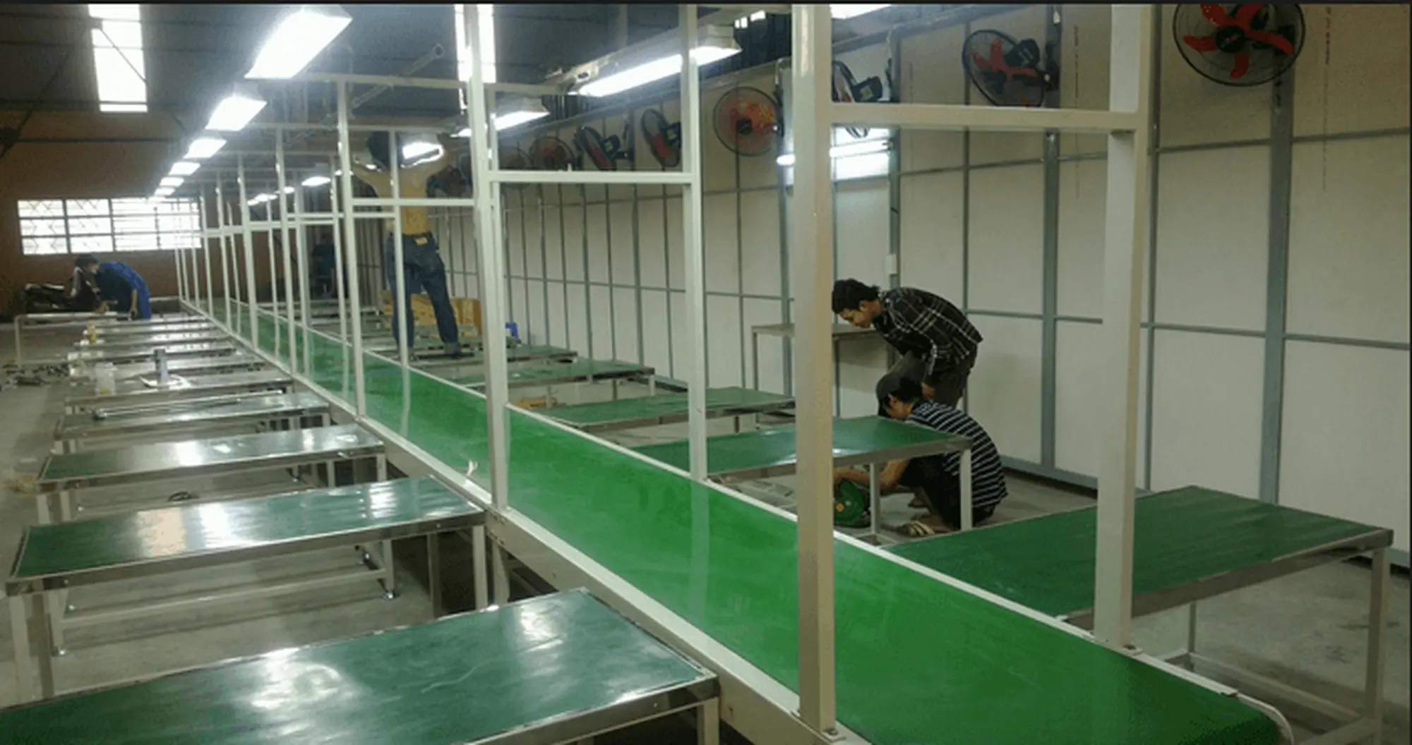 Băng tải PVC khung nhôm
