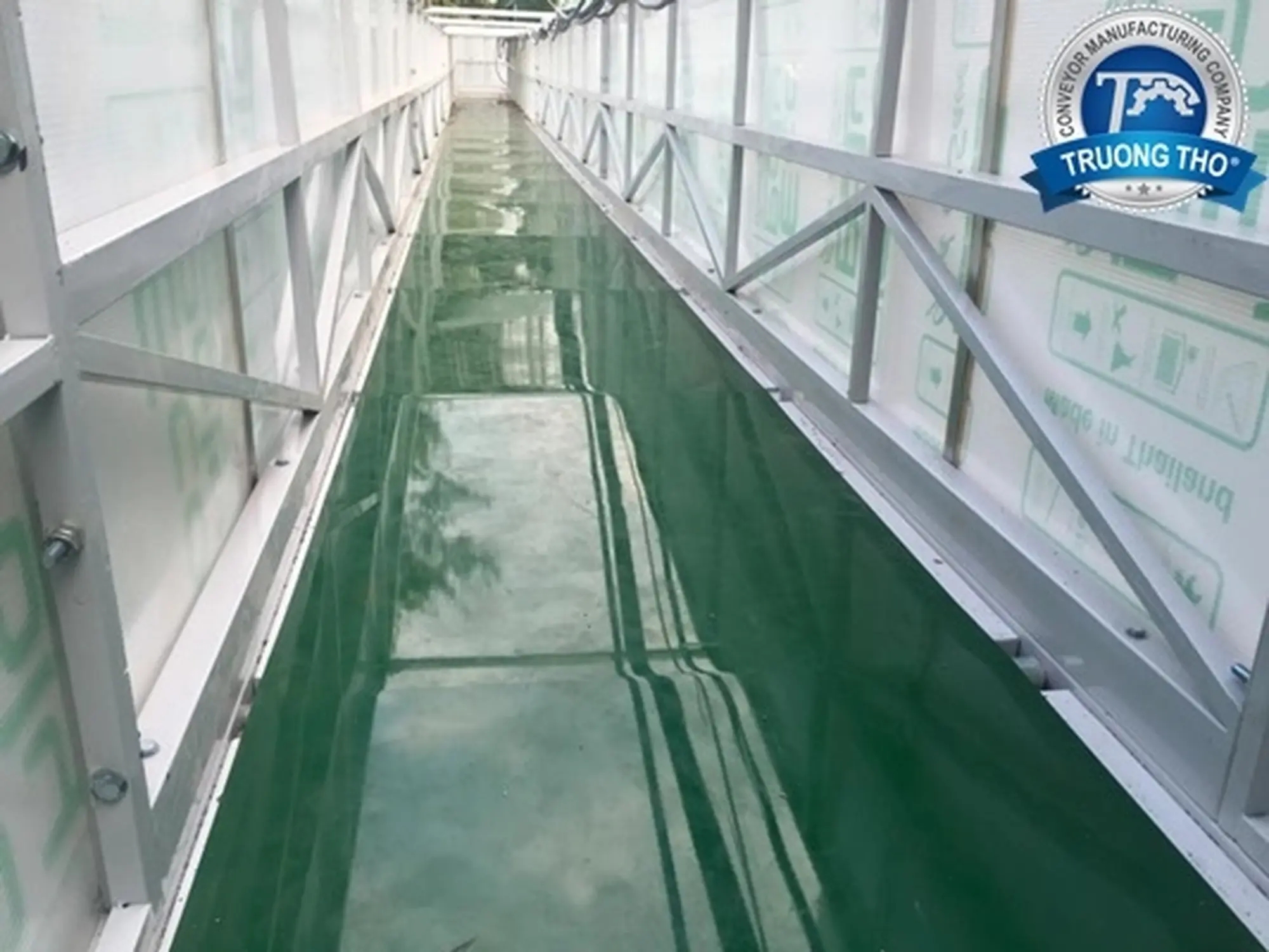 Băng tải PVC ngang
