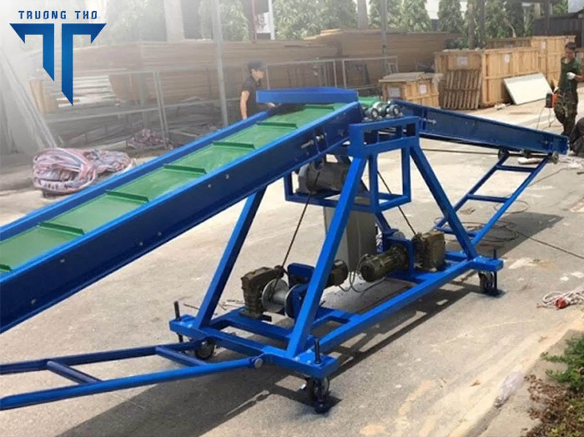 Băng chuyền PVC cánh bướm