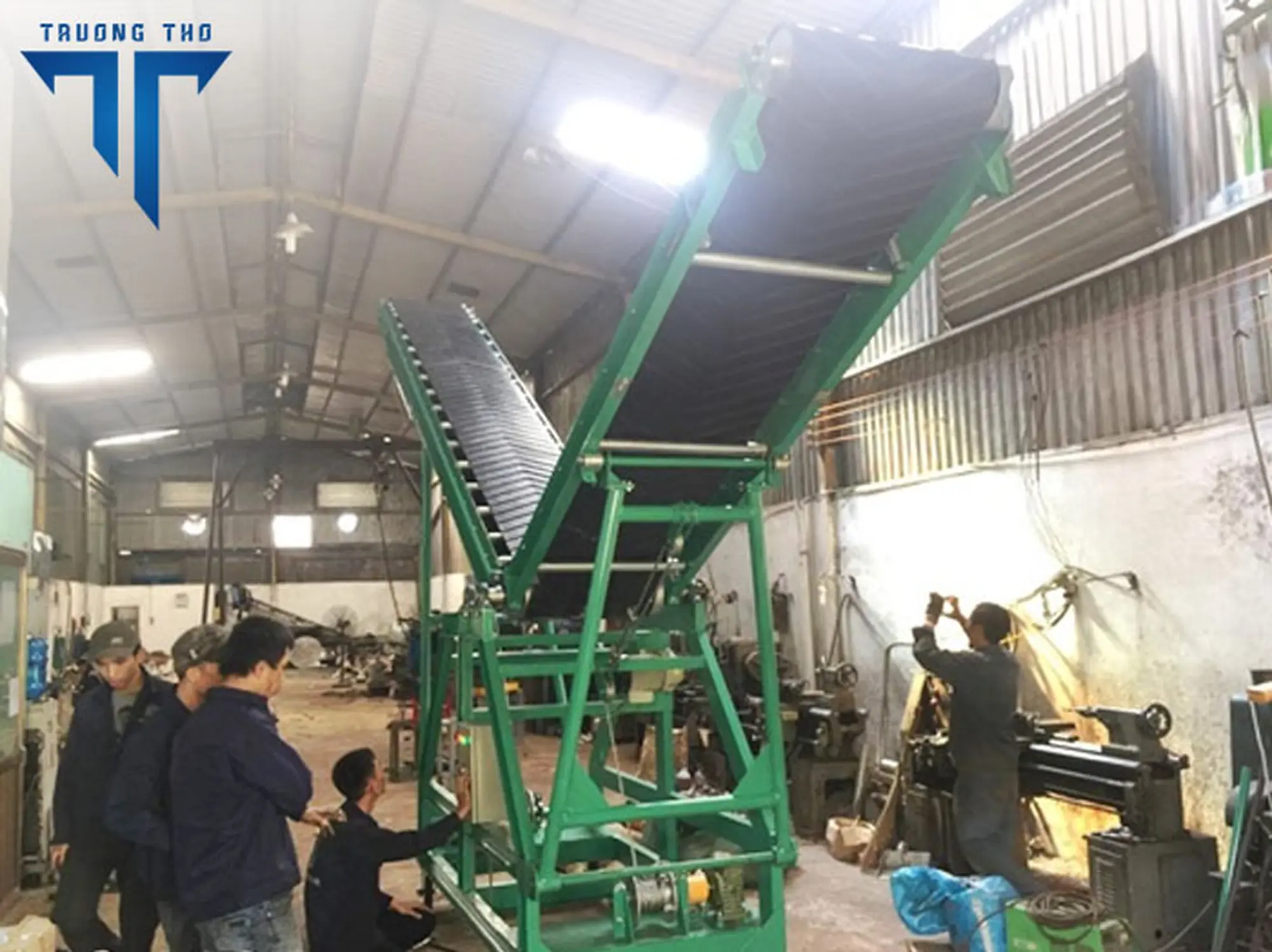 Băng tải cao su cánh bướm